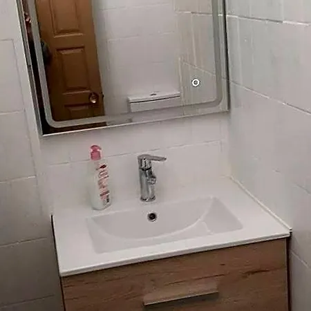 Sea Side - Wifi Apartment